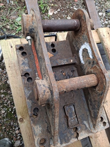 Excavator headstock cradle - excavator,
