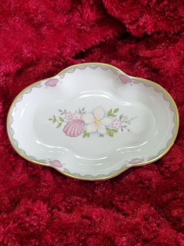 Coalport china canterbury - china,