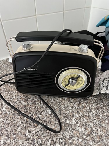 Goodmans revive portable fm - portable, am/fm