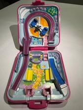 Polly Pocket Polly World Fun