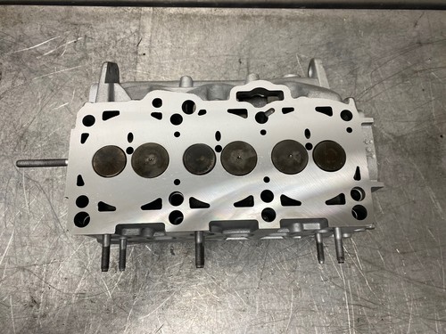 Reconditioned cylinder head - cylinder,