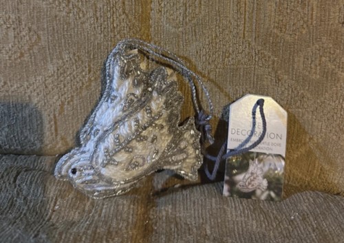 Ginger ray embroidered - embroidered, turtle