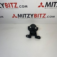 Door Hinge Lower Rear Right for Mitsubishi PAJERO SHOGUN V33V MK2 3.0