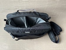 think TANK Hubba Hubba Hiney System Camera Carrying Bag - in EXCELLENT Condition