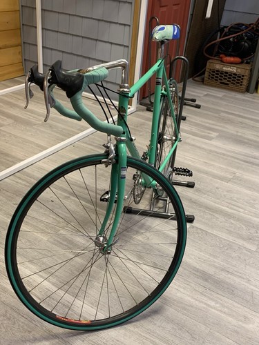 Bicycle - ,