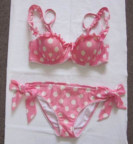 Floozie size 34b 10 - ,