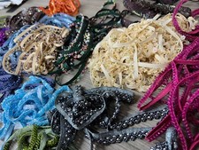 REMNANT Beaded dangly Trimming