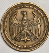 Commemorative bronze swimming