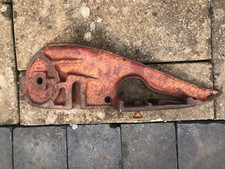 VINTAGE INTERNATIONAL B23 FINGER MOWER OUTSIDE SHOE SHOE SKID PART No MG759