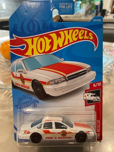 Hot wheels 2021 - hot,