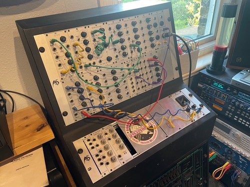 Analogue systems modular - analogue,