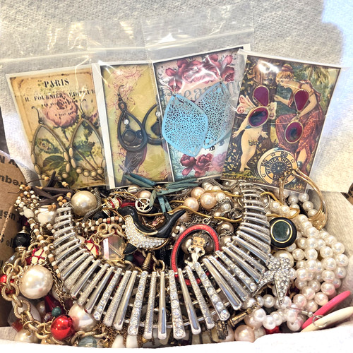 Big lot all - lot, wearable