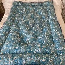 Vintage Eiderdown Quilt