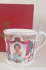 Royal Worcester Queen Elizabeth Porcelain 70th Birthday 1996 Commemorative Mug