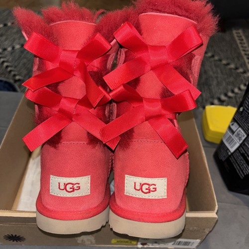 Ugg short bailey - short, bow