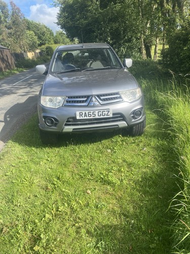 Mitsubishi l200 - mitsubishi,