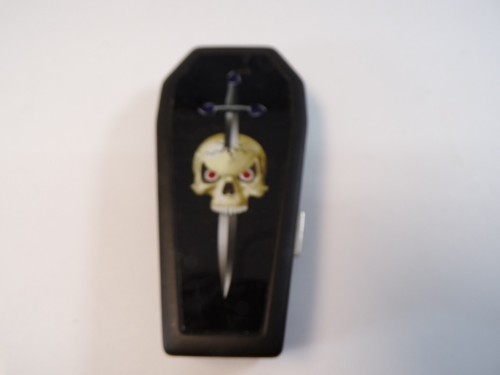 Skull dagger cigarette - &,