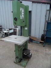 Vertical Bandsaw. Electra-Beckum Type BAS 450 WN Band saw. Needs A New Sawblade.