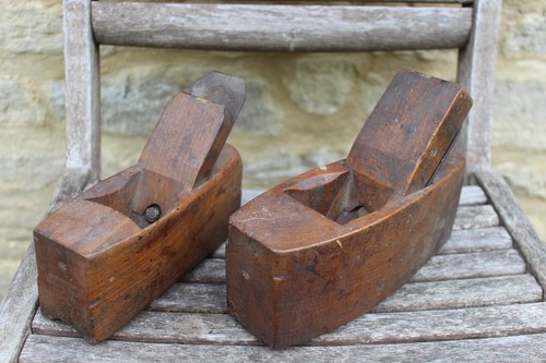 Antique wooden block - x,