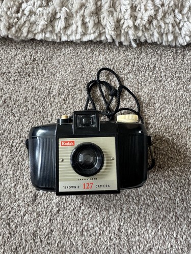 Kodak brownie 127 box camera - brownie,