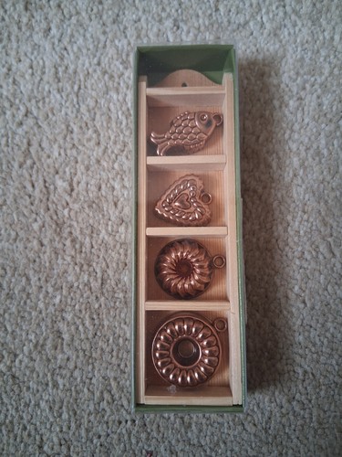 Dolls house miniature bodo - house,