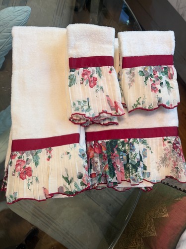 Avanti floral pleated trim - floral,