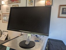 Phillips Brilliance 32"  LCD