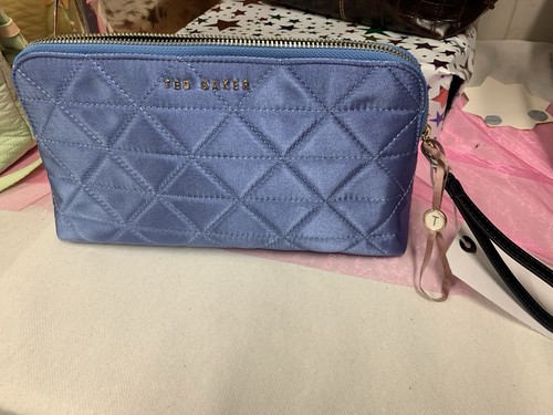 Ted baker wash bag - new.,