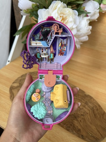 Disney polly pocket sleeping - polly,