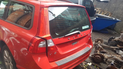 Volvo v70 tailgate 612 passion - volvo,