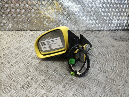 Volkswagen new beetle door - new,