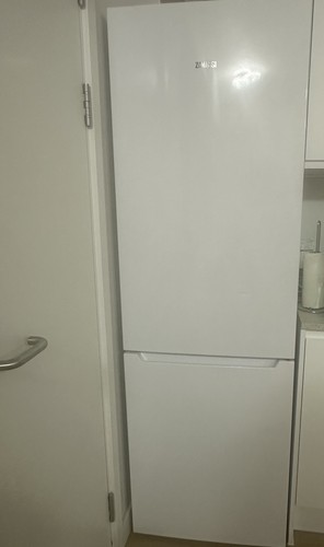 Zanussi fridge was 700 - zanussi,