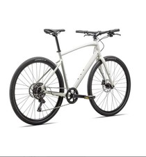 Specialized Surris Hybrid Bike