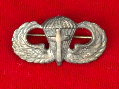 Wwii era chaplain - era, airborne