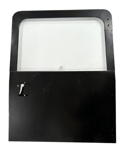 Plain glazed rear tailgate - rear,