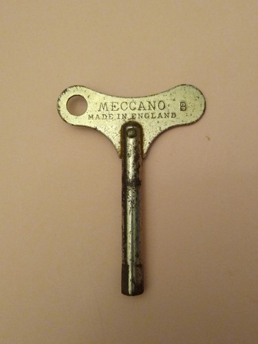 Meccano clockwork motor key - meccano,