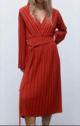 Zara midi dress siz medium - dress,