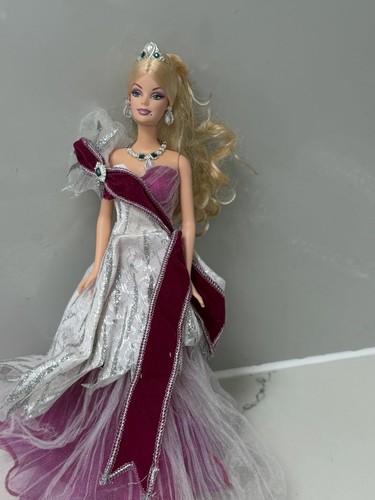 Barbie collector holiday - barbie,
