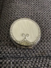 BEAUTIFUL VINTAGE COMPACT  MIRROR GEM FRAMED MOTHER OF PEARL DECORATION C1930’s