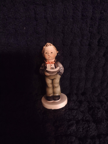 Hummel figurine goebel - hummel, boy