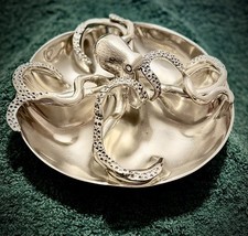 Culinary Concepts Four Section Server Octopus Plate Party Nibble Snacks [USED]