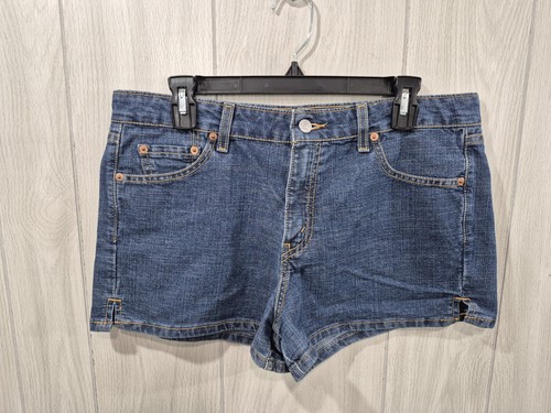 Women levis denim shorts - women's,