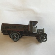 MATCHBOX LESNEY A.E.C Y Type Lorry vintage diecast toy (15)