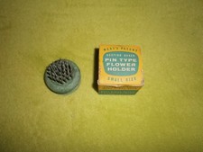 VINTAGE  PIN TYPE FLOWER HOLDER IN ORIGINAL BOX