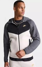 Nike Tech Fleece Windrunner