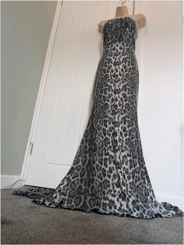 Sequins leopard print - sequins,