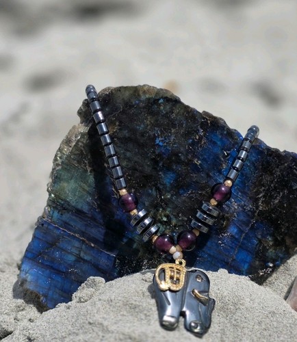 Hematite elephant pendant - hematite,