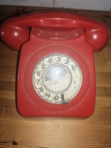 Vintage red rotary dial - red,