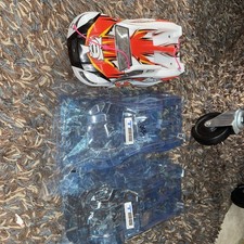 Losi Mini 8IGHT-T Body  and Body Clips bluegroove team Parma 