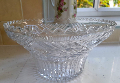 Beautiful vintage clear cut - beautiful,